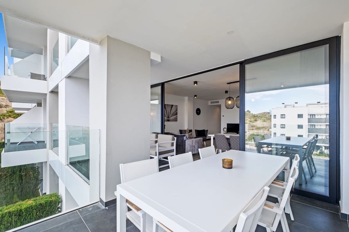 Apartamento de 3 habitaciones en Mijas en venta con piscina garaje - 345.000 € (Ref: 9509446)