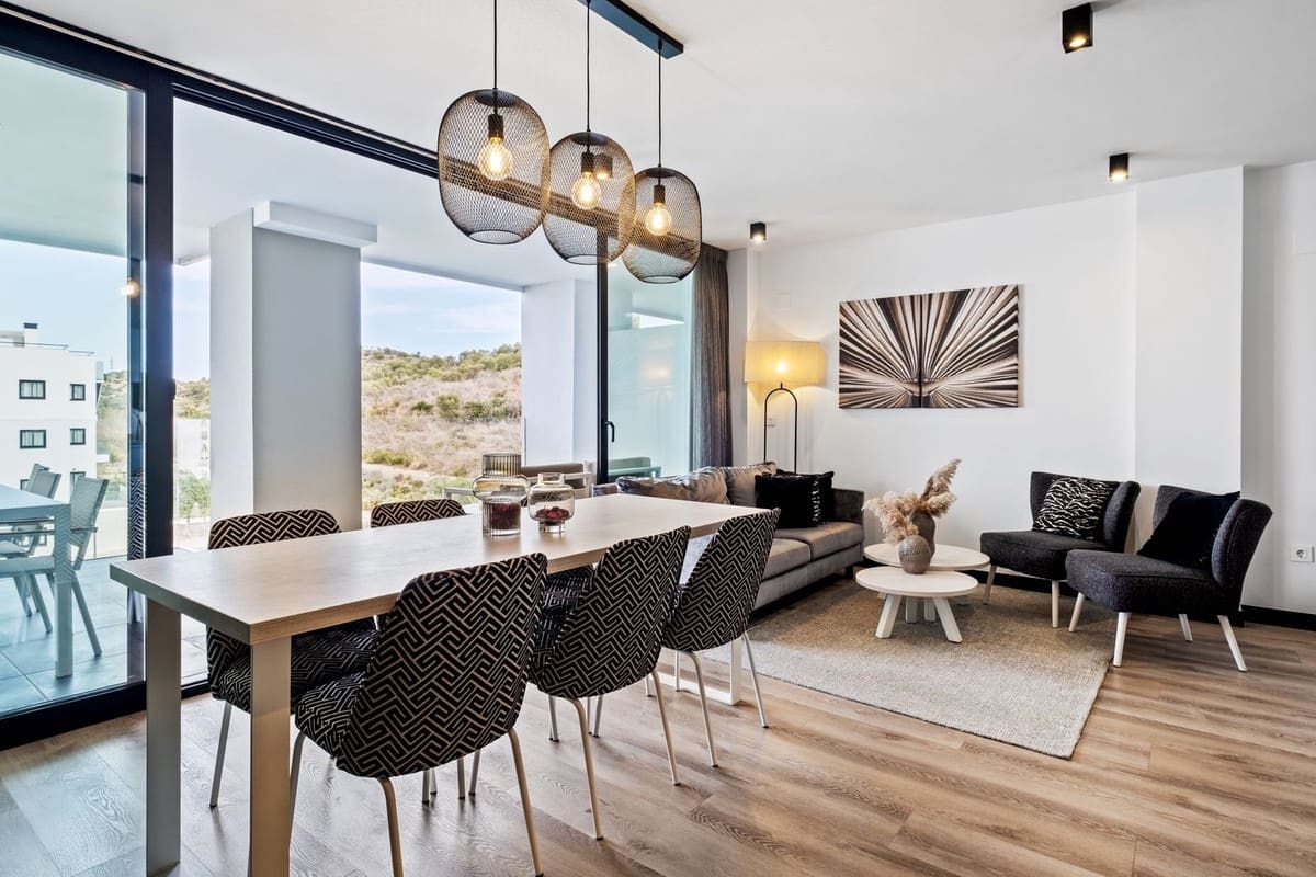 Apartamento de 3 habitaciones en Mijas en venta con piscina garaje - 345.000 € (Ref: 9509446)