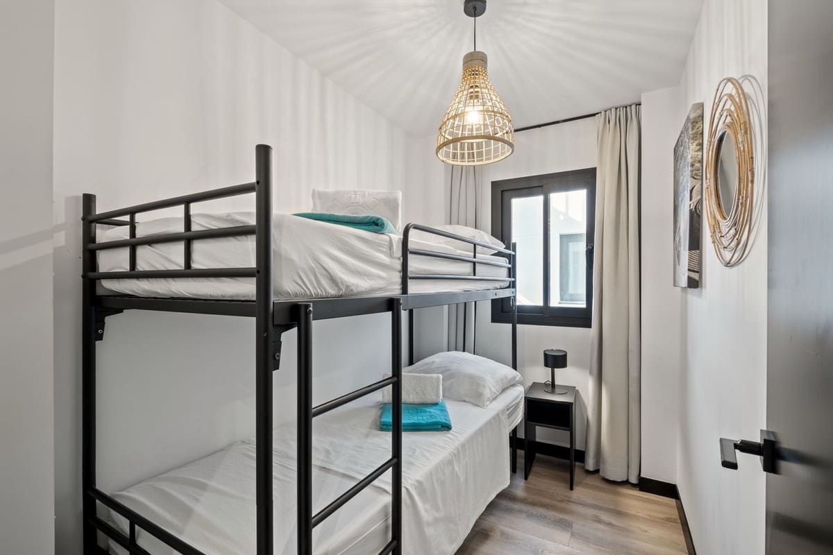 Apartamento de 3 habitaciones en Mijas en venta con piscina garaje - 345.000 € (Ref: 9509446)