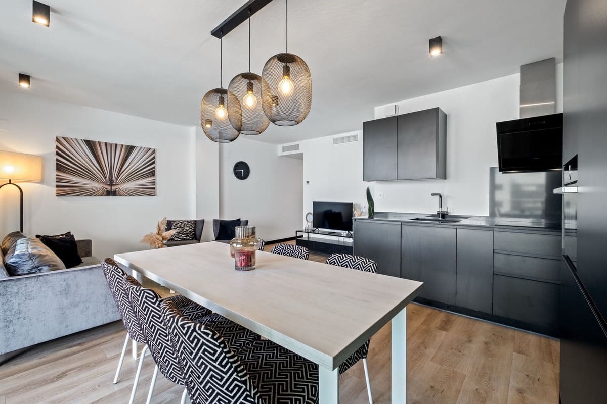 Apartamento de 3 habitaciones en Mijas en venta con piscina garaje - 345.000 € (Ref: 9509446)