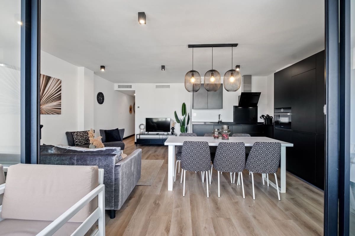 Apartamento de 3 habitaciones en Mijas en venta con piscina garaje - 345.000 € (Ref: 9509446)