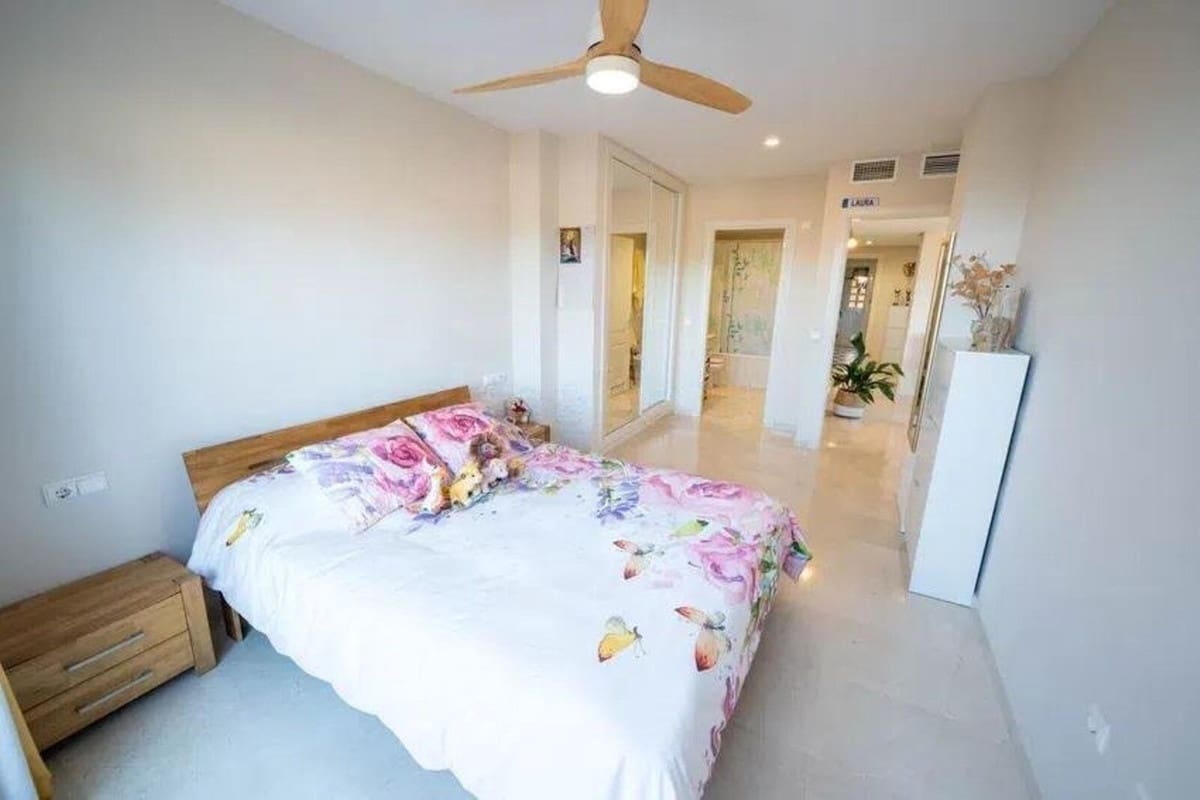 2 quarto Apartamento para venda em Calahonda com piscina - 349 000 € (Ref: 9509733)