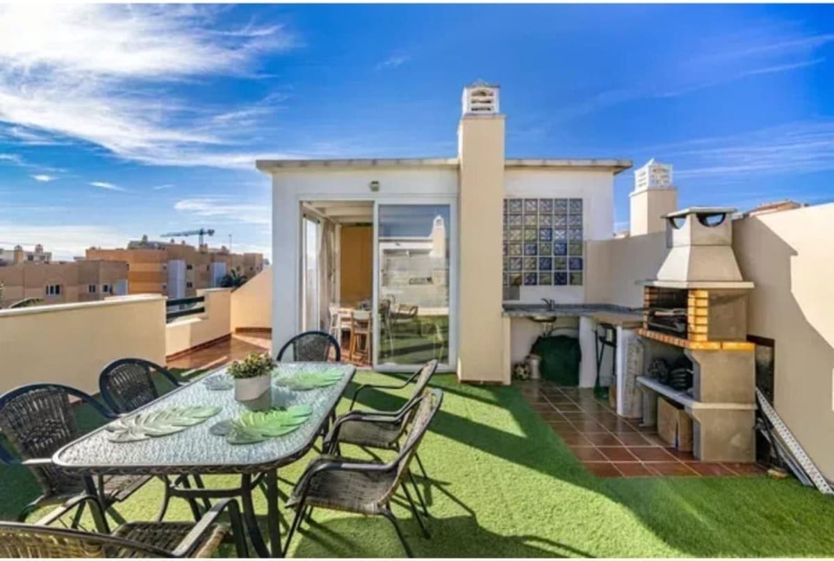 3 soveværelse Penthouse til salg i New Golden Mile med swimmingpool garage - € 349.000 (Ref: 9509977)