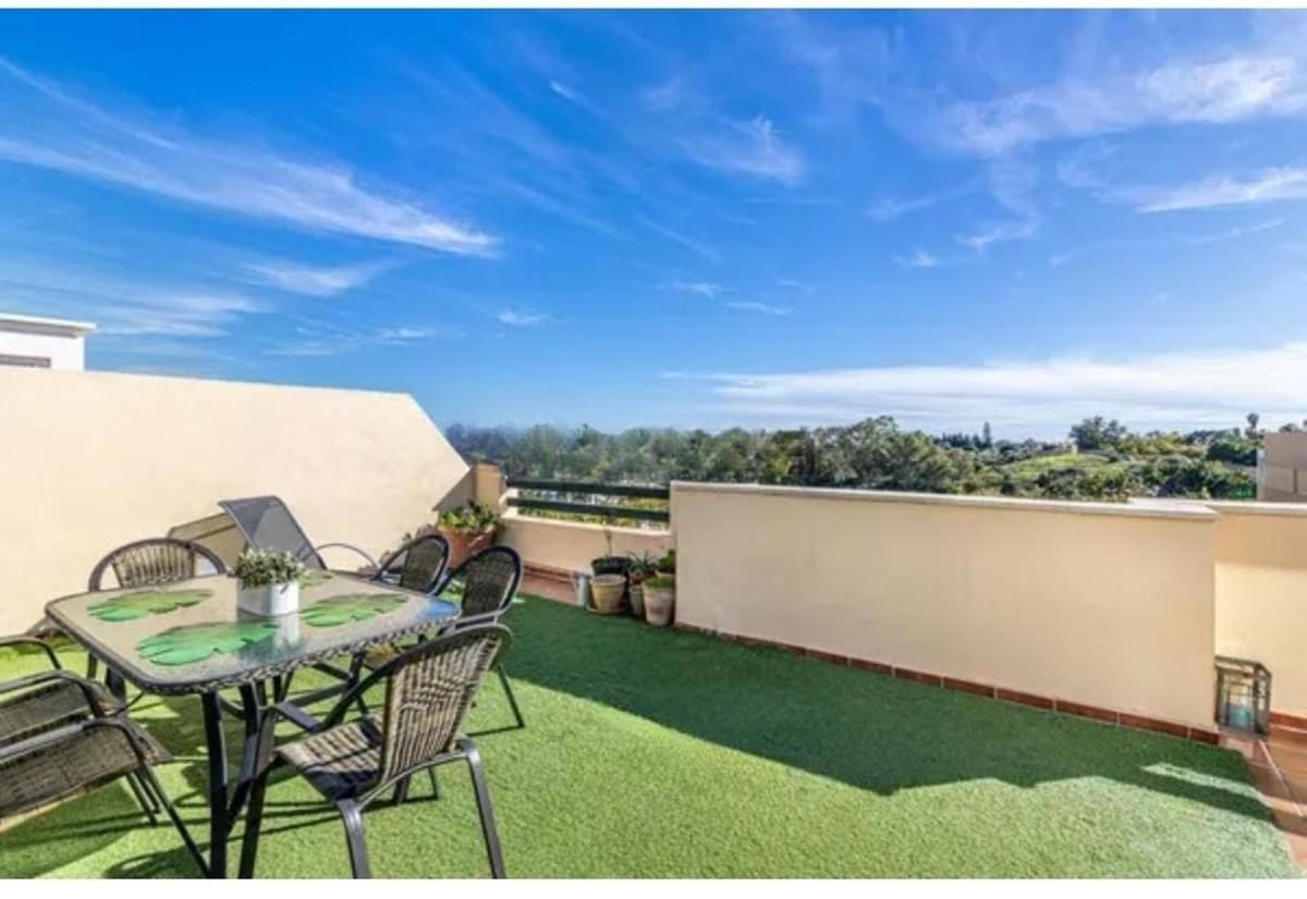 3 soveværelse Penthouse til salg i New Golden Mile med swimmingpool garage - € 349.000 (Ref: 9509977)