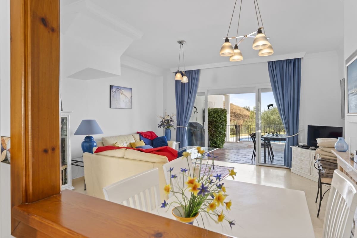 2 bedroom Apartment for sale in Mijas with pool garage - € 349,000 (Ref: 9510160)