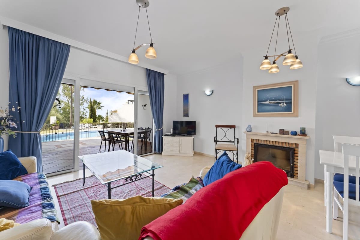 2 bedroom Apartment for sale in Mijas with pool garage - € 349,000 (Ref: 9510160)