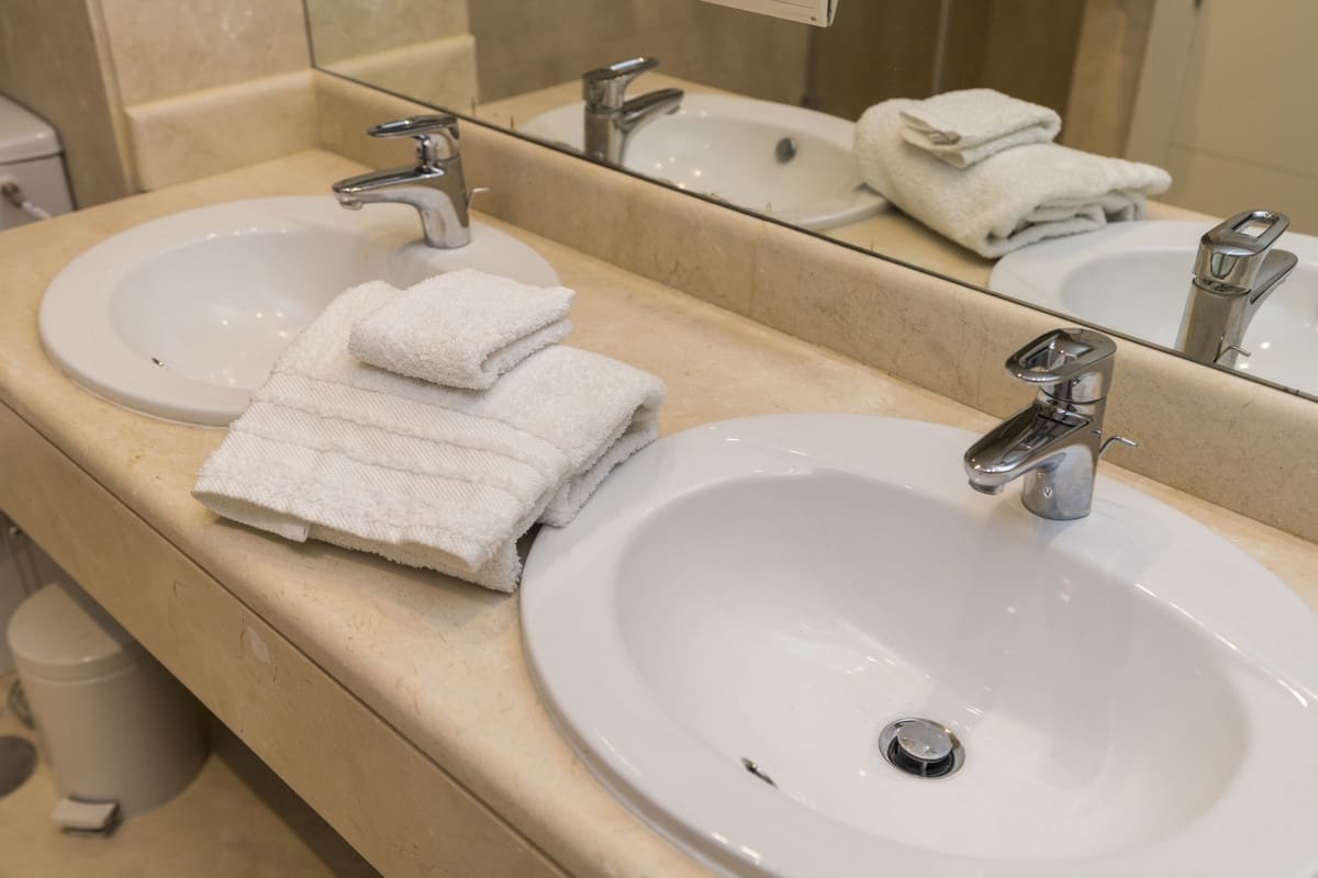 1 soverom Leilighet til salgs i Nueva Andalucia med svømmebasseng garasje - € 350 000 (Ref: 9510164)