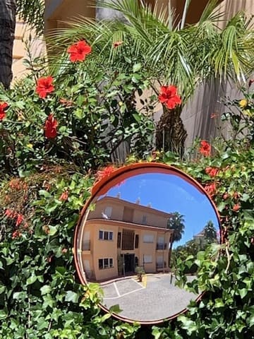 1 soverom Leilighet til salgs i Nueva Andalucia, Marbella med svømmebasseng garasje - € 350 000 (Ref: 9510164)