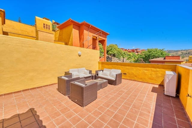 2 soverom Penthouse til salgs i La Reserva, Marbella med garasje - € 350 000 (Ref: 9510171)