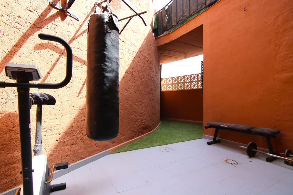 3 bedroom Townhouse for sale in Mijas with pool - € 350,000 (Ref: 9510172)