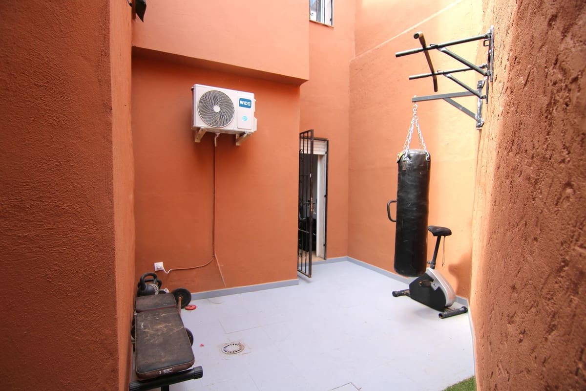 3 bedroom Townhouse for sale in Mijas with pool - € 350,000 (Ref: 9510172)