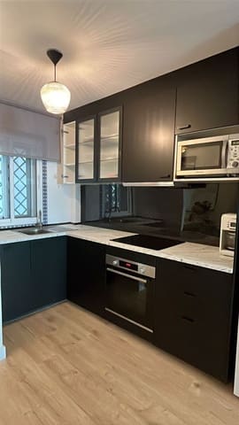 2 slaapkamer Appartement te koop in Marbella met zwembad - € 358.000 (Ref: 9510175)