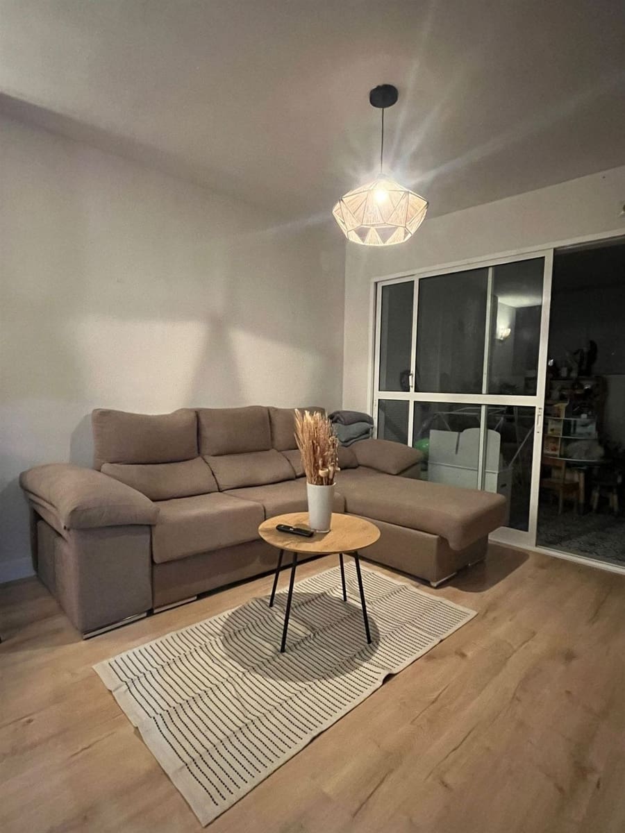 2 slaapkamer Appartement te koop in Marbella met zwembad - € 358.000 (Ref: 9510175)