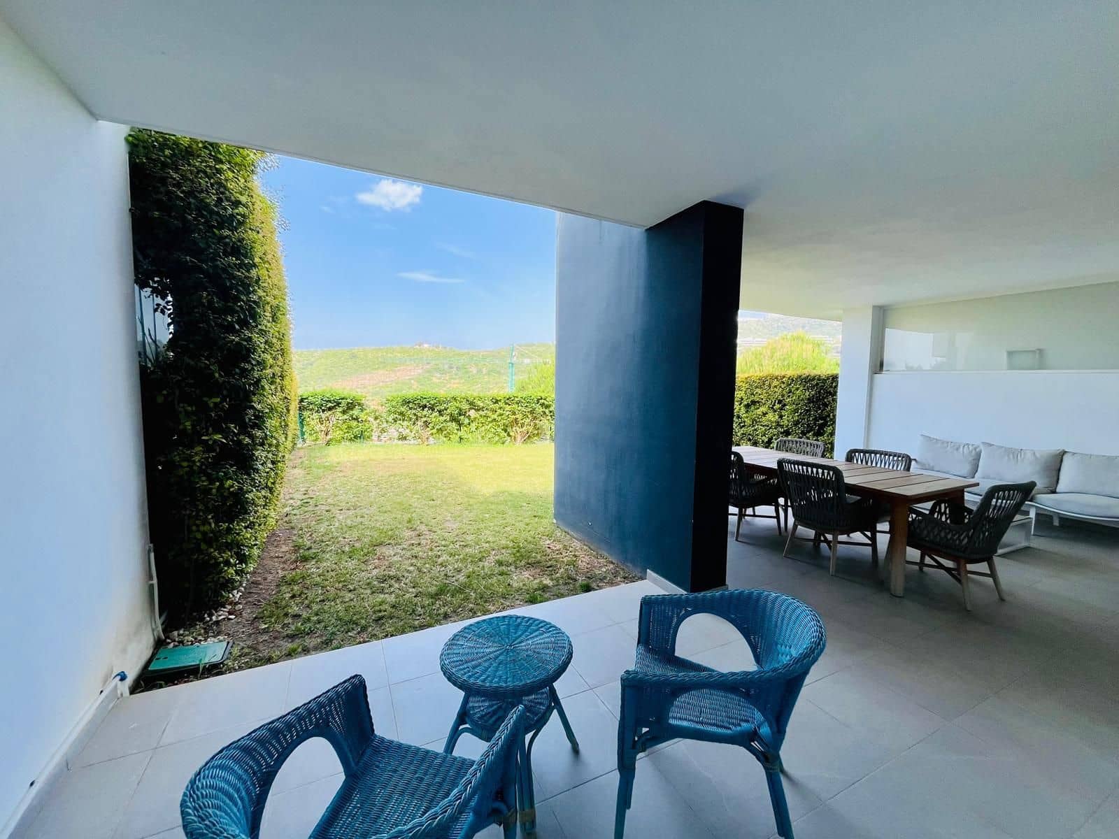 2 Zimmer Apartment zu verkaufen in Bahia de Casares mit Pool Garage - 419.000 € (Ref: 9515855)