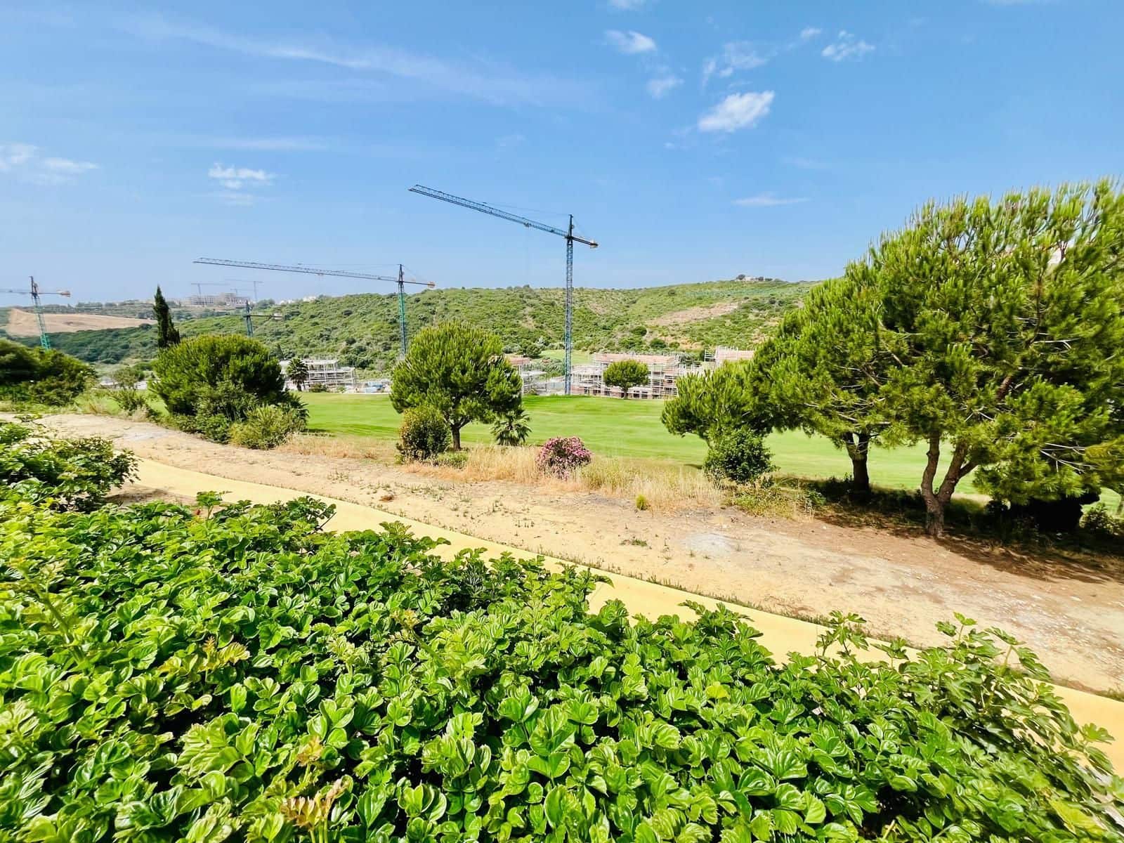 2 Zimmer Apartment zu verkaufen in Bahia de Casares mit Pool Garage - 419.000 € (Ref: 9515855)