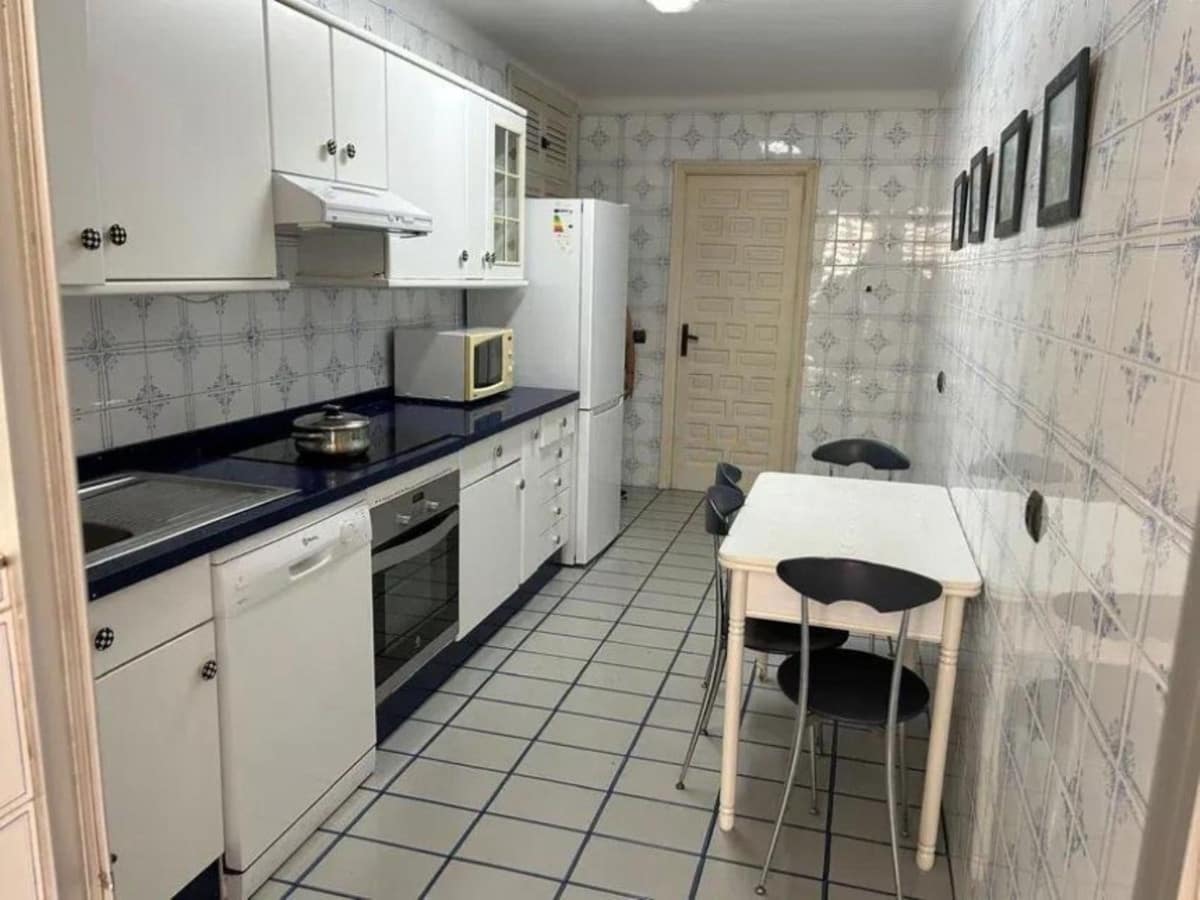 3 slaapkamer Appartement te koop in Marbella met garage - € 442.000 (Ref: 9515864)