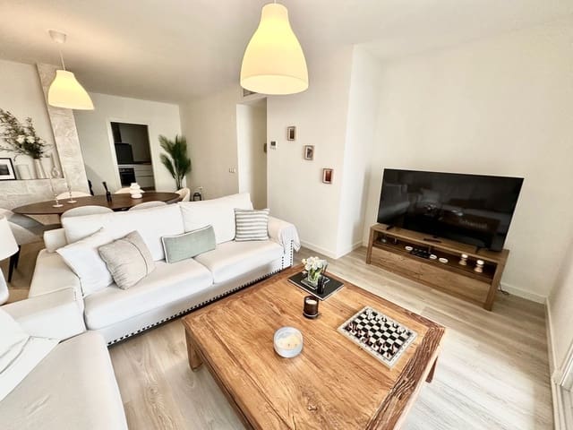 3 soverom Leilighet til salgs i Nueva Andalucia, Marbella med svømmebasseng garasje - € 420 000 (Ref: 9515866)