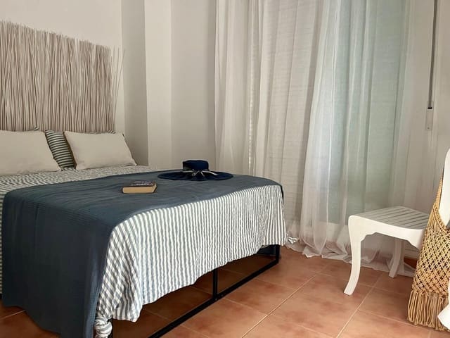 3 bedroom Semi-detached Villa for sale in Manilva with pool - € 420,000 (Ref: 9515867)