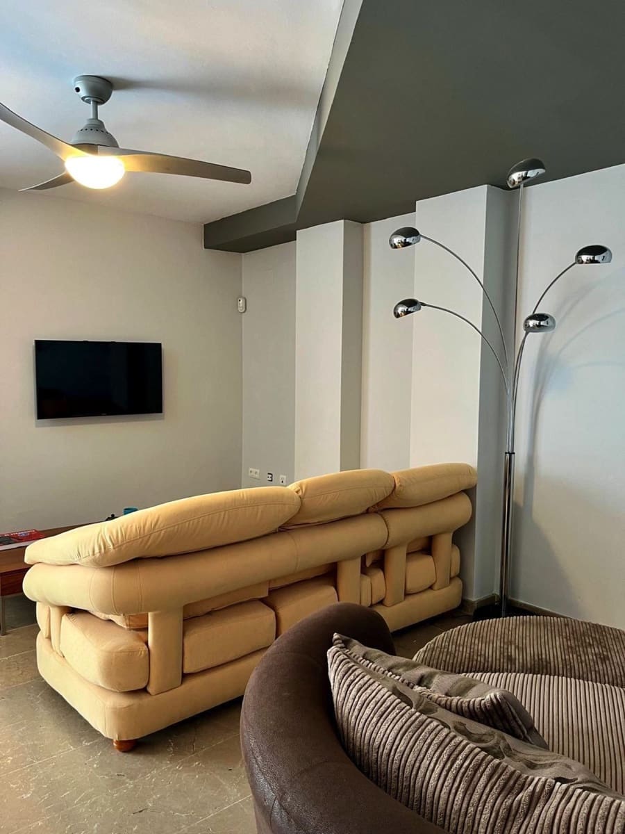 3 bedroom Semi-detached Villa for sale in Manilva with pool - € 420,000 (Ref: 9515867)