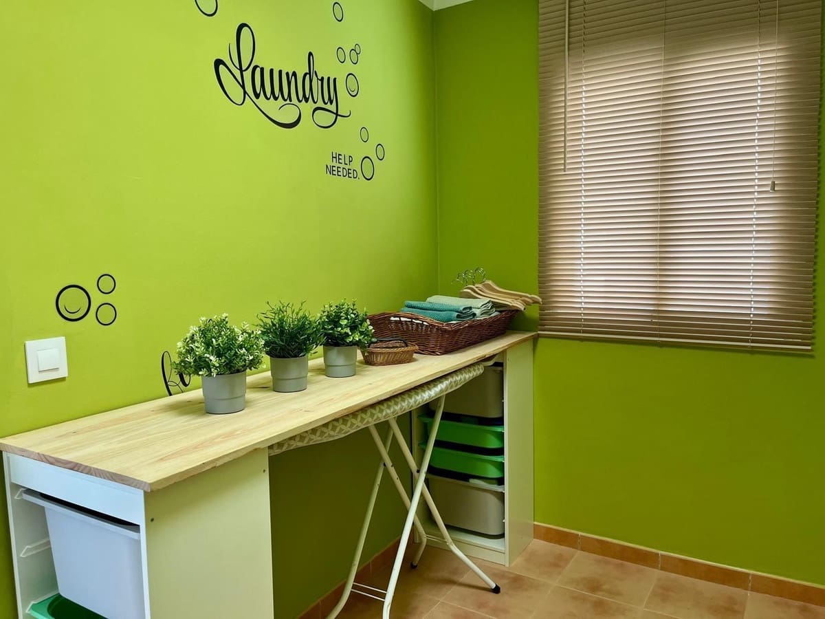 3 bedroom Semi-detached Villa for sale in Manilva with pool - € 420,000 (Ref: 9515867)