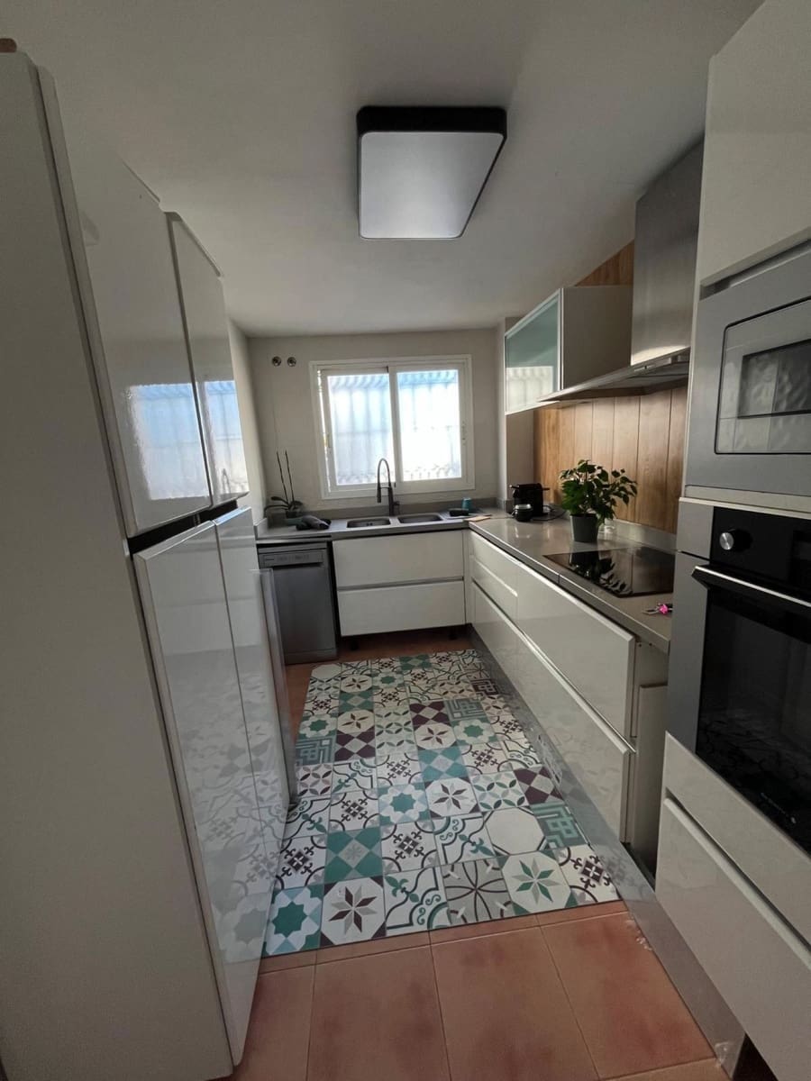 3 bedroom Semi-detached Villa for sale in Manilva with pool - € 420,000 (Ref: 9515867)