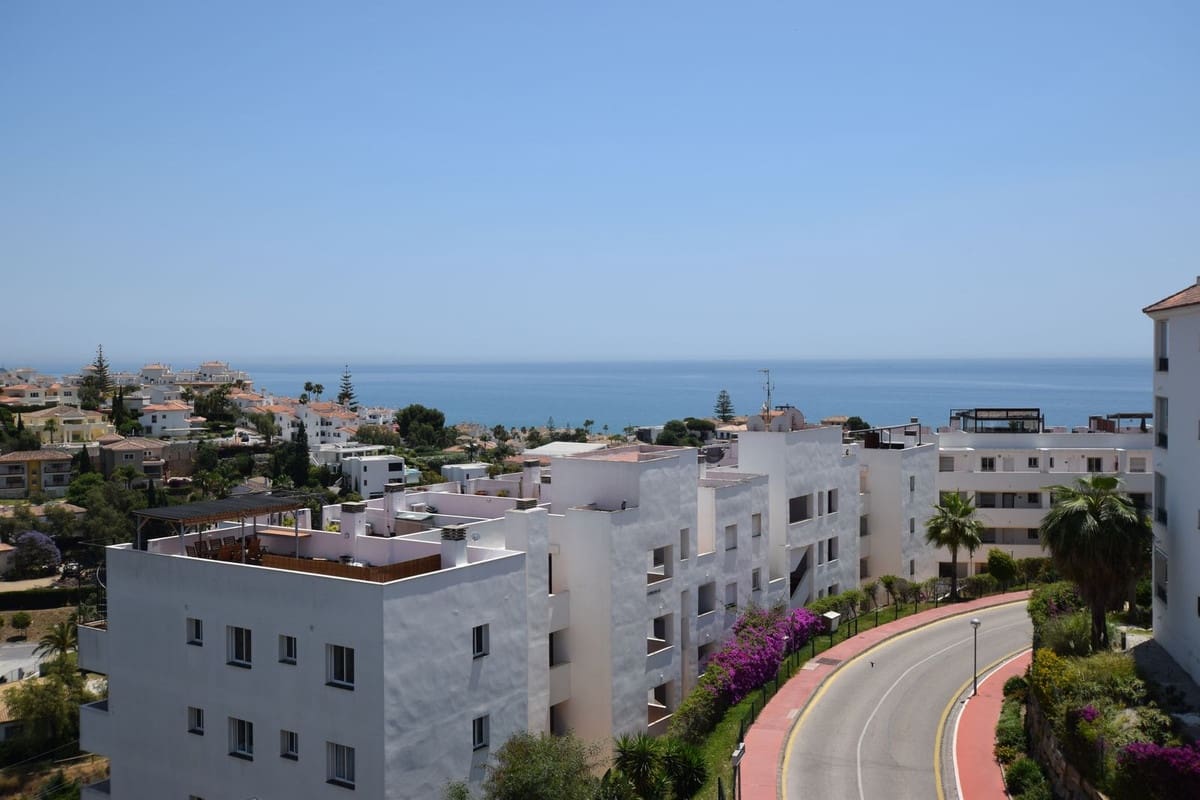 3 sovrum Takvåning till salu i La Cala de Mijas med pool garage - 425 000 € (Ref: 9515871)