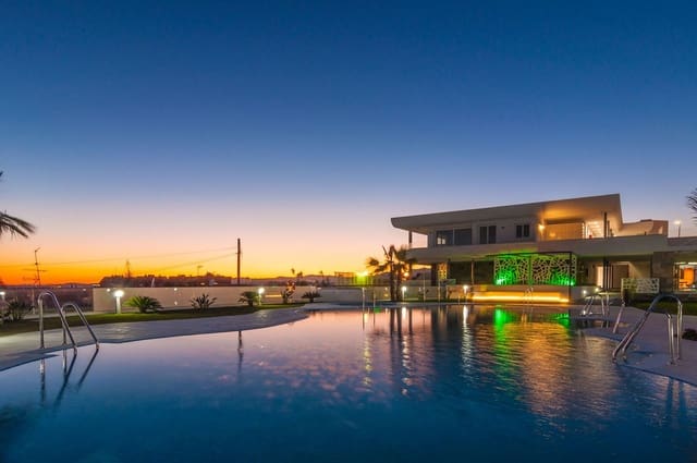 2 chambre Appartement à vendre à Torreblanca, Fuengirola avec piscine garage - 425 000 € (Ref: 9516423)