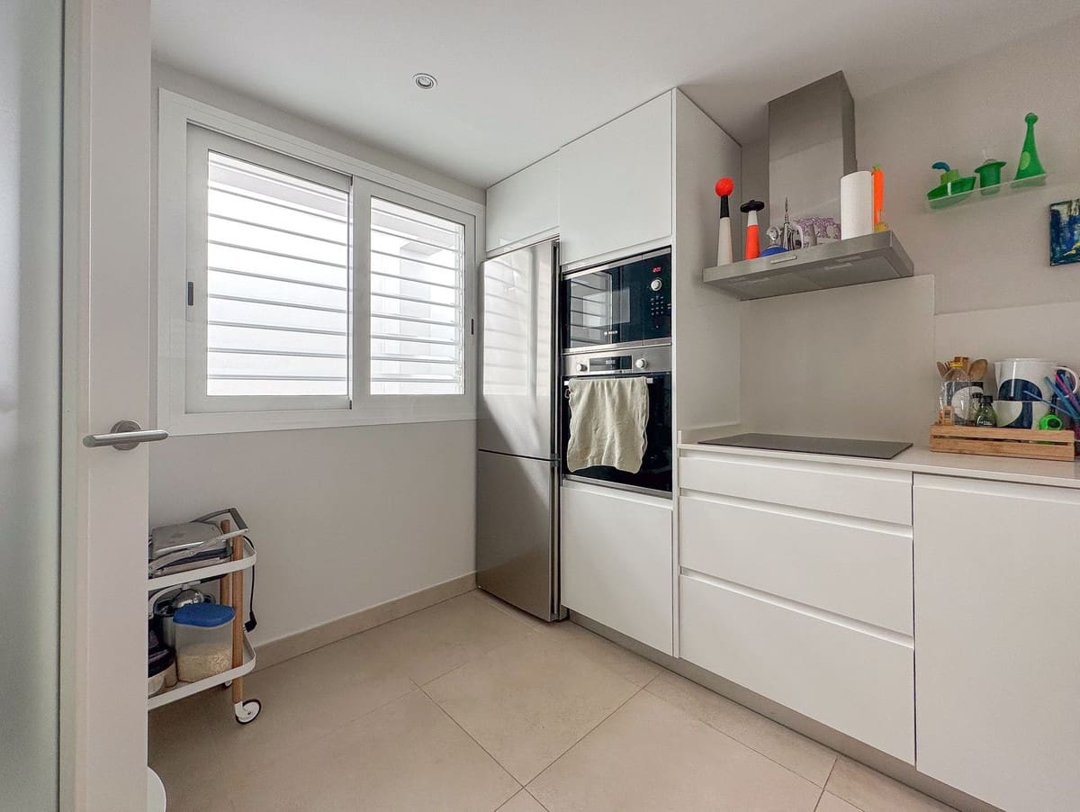 2 chambre Appartement à vendre à Fuengirola avec piscine garage - 425 000 € (Ref: 9516423)