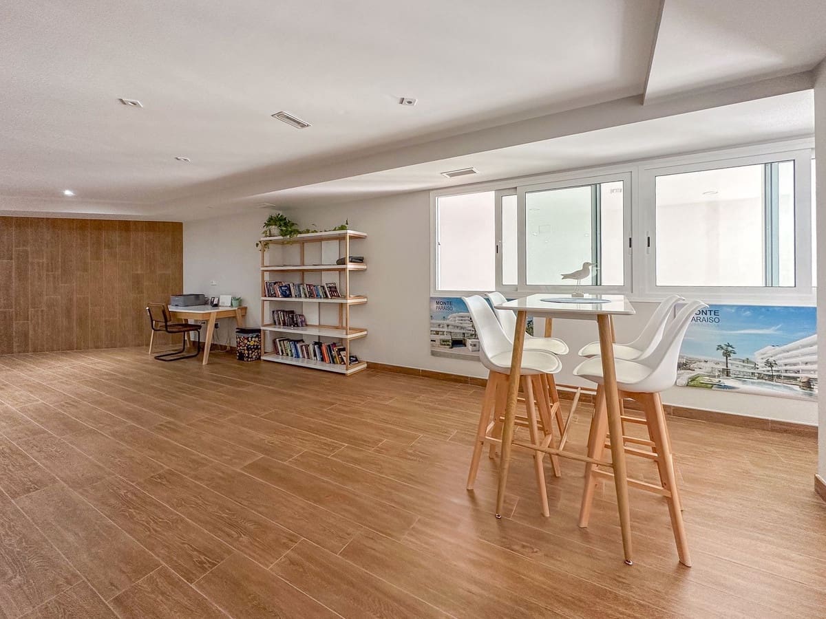 2 chambre Appartement à vendre à Fuengirola avec piscine garage - 425 000 € (Ref: 9516423)