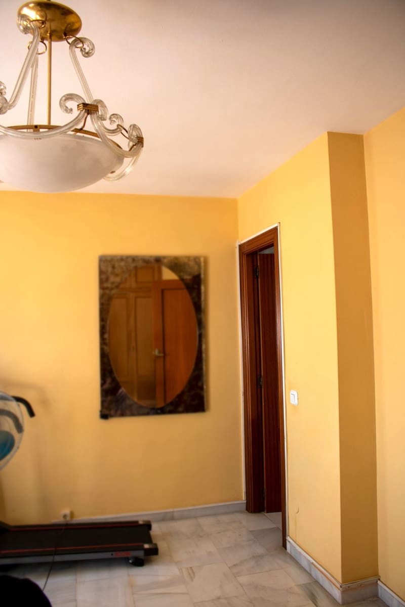 4 soverom Penthouse til salgs i San Pedro de Alcantara med garasje - € 425 000 (Ref: 9516424)