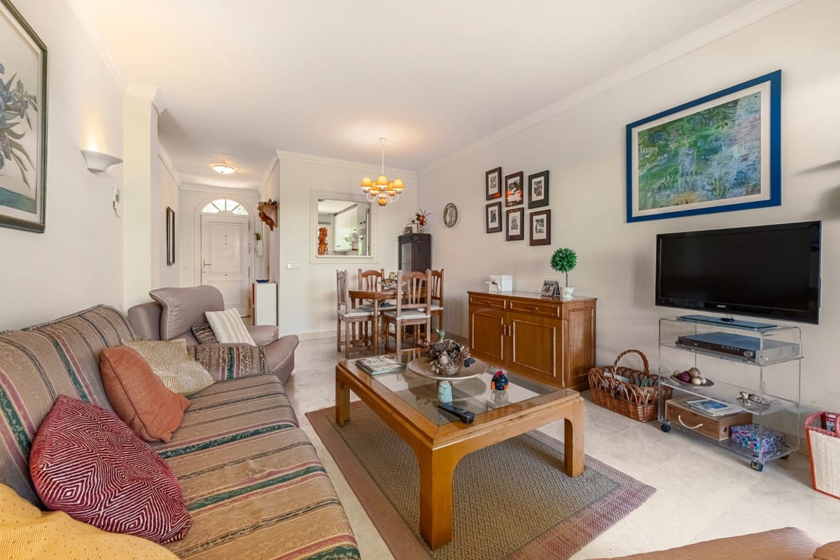 2 soverom Leilighet til salgs i Nueva Andalucia - € 425 000 (Ref: 9516425)