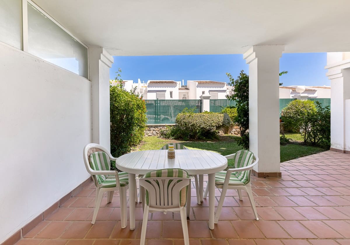 2 soverom Leilighet til salgs i Nueva Andalucia - € 425 000 (Ref: 9516425)