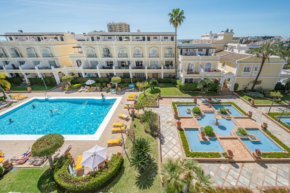 2 soverom Leilighet til salgs i Nueva Andalucia - € 425 000 (Ref: 9516425)