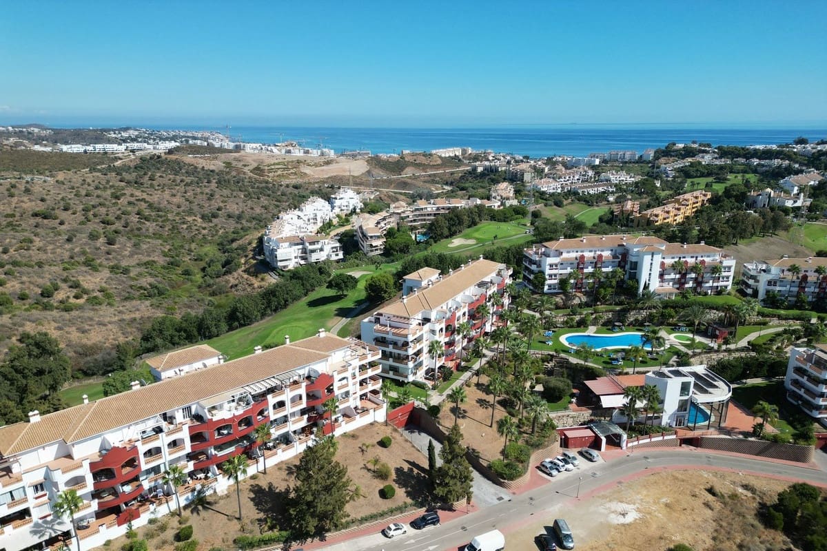 2 quarto Apartamento para venda em Riviera del Sol com piscina - 425 000 € (Ref: 9516455)