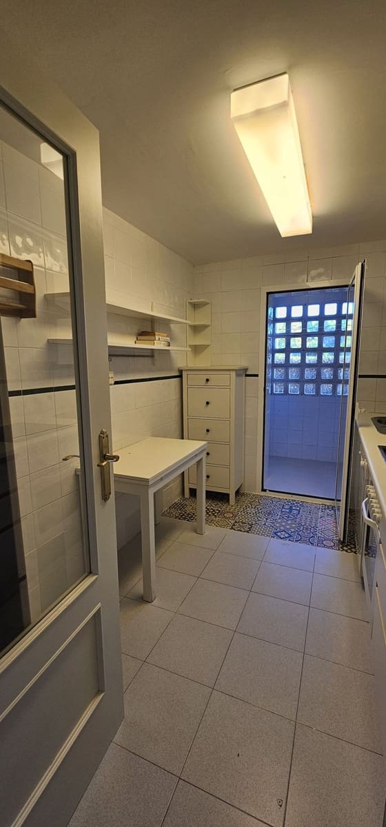 Apartamento de 3 habitaciones en Marbella en venta con piscina - 425.000 € (Ref: 9516456)