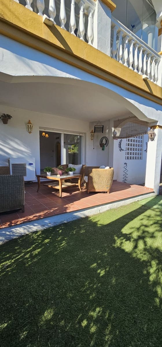 Apartamento de 3 habitaciones en Marbella en venta con piscina - 425.000 € (Ref: 9516456)