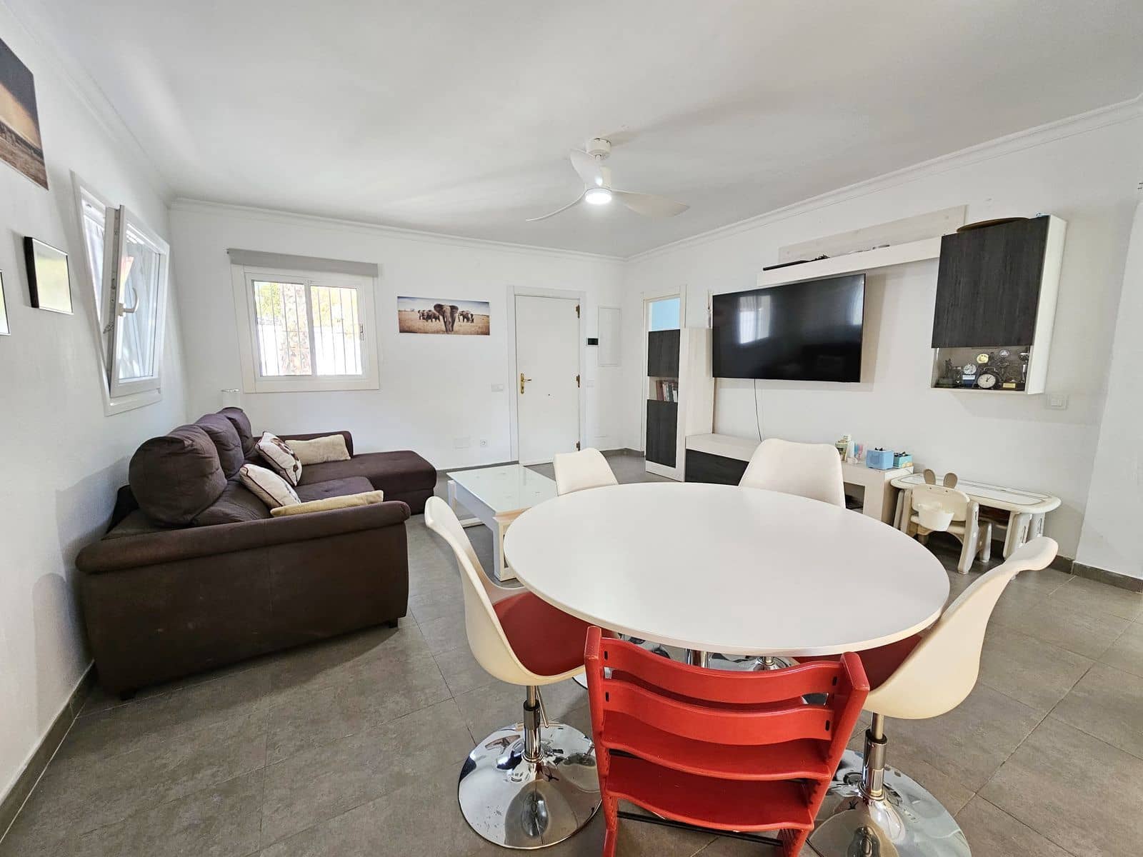 2 bedroom Villa for sale in Coin with pool garage - € 459,000 (Ref: 9516461)