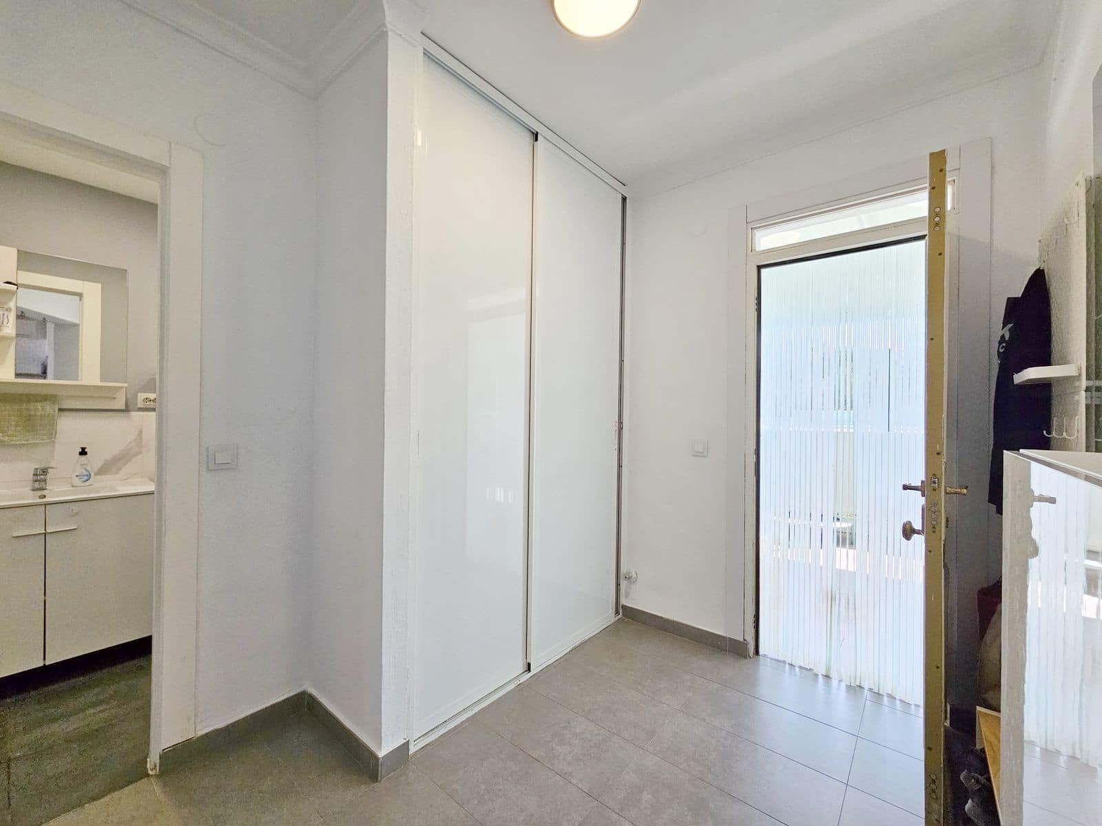 2 bedroom Villa for sale in Coin with pool garage - € 459,000 (Ref: 9516461)