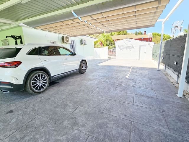 2 bedroom Villa for sale in Coín with pool garage - € 459,000 (Ref: 9516461)