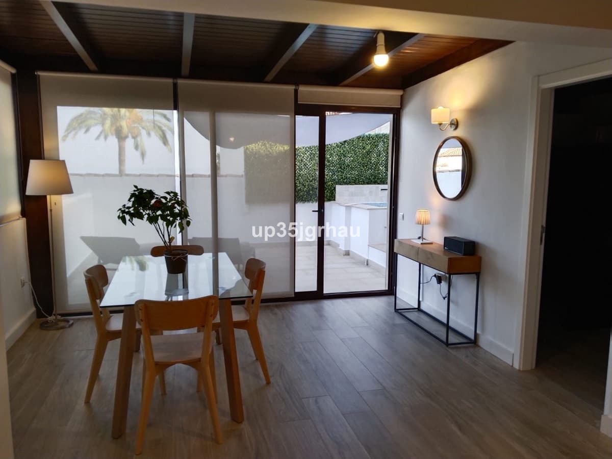 2 quarto Apartamento para venda em Estepona com piscina - 427 000 € (Ref: 9516646)