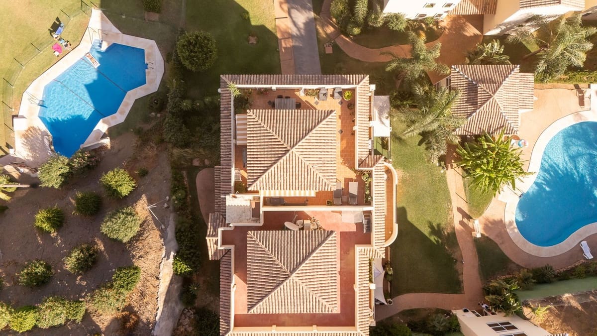 3 sypialnia Apartament na sprzedaż w Riviera del Sol z basenem garażem - 429 000 € (Ref: 9517846)