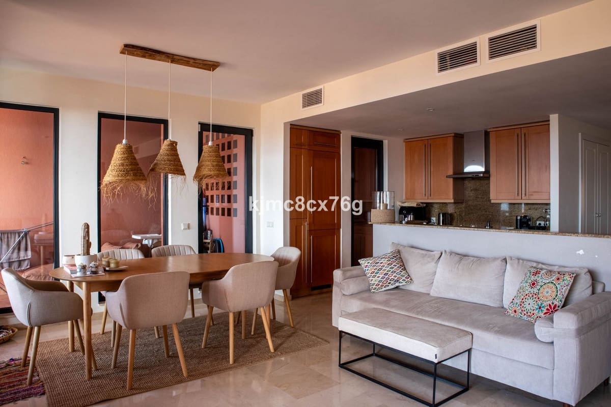 2 makuuhuone Huoneisto myytävänä paikassa Calahonda mukana uima-altaan 
autotalli - 429 000 € (Ref: 9517847)