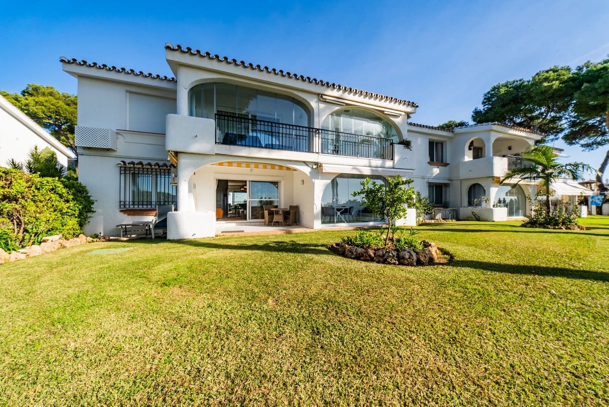 2 slaapkamer Appartement te koop in Miraflores met zwembad garage - € 340.000 (Ref: 9521457)