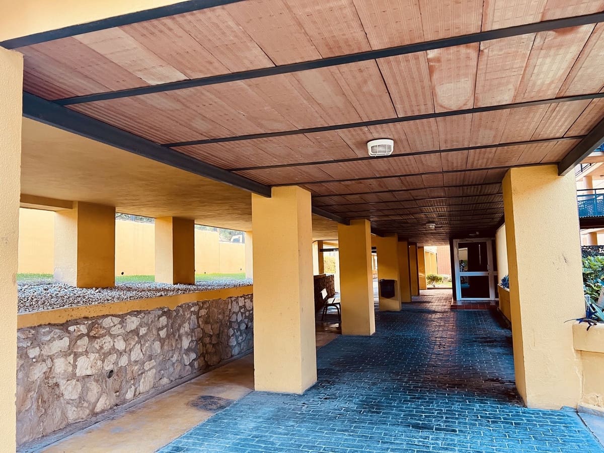 3 soverom Leilighet til salgs i Arroyo de la Miel med svømmebasseng garasje - € 285 000 (Ref: 9521732)