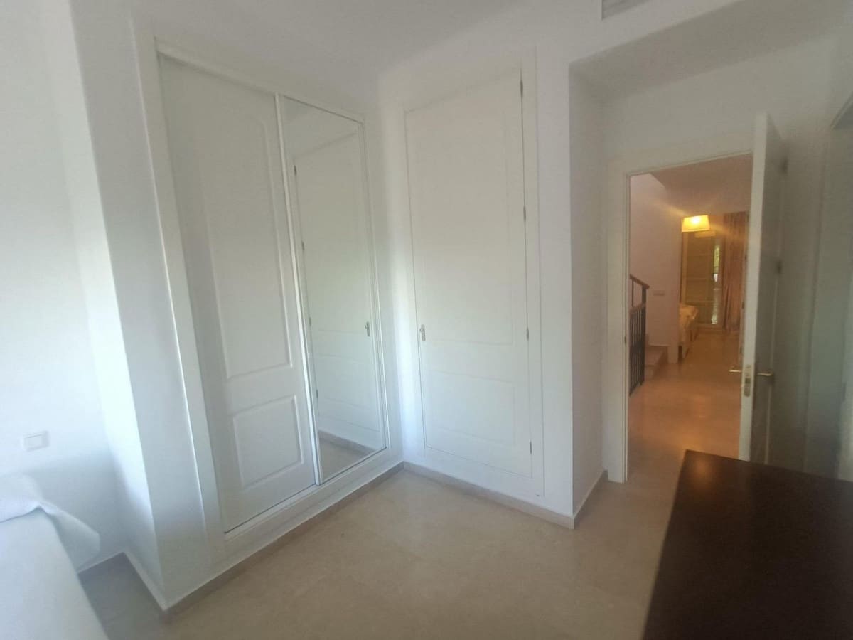 3 sovrum Hus till salu i Alhaurin de la Torre med pool garage - 429 990 € (Ref: 9522811)