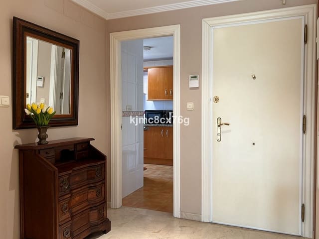 2 sypialnia Apartament na sprzedaż w Marbella z basenem - 430 000 € (Ref: 9522815)