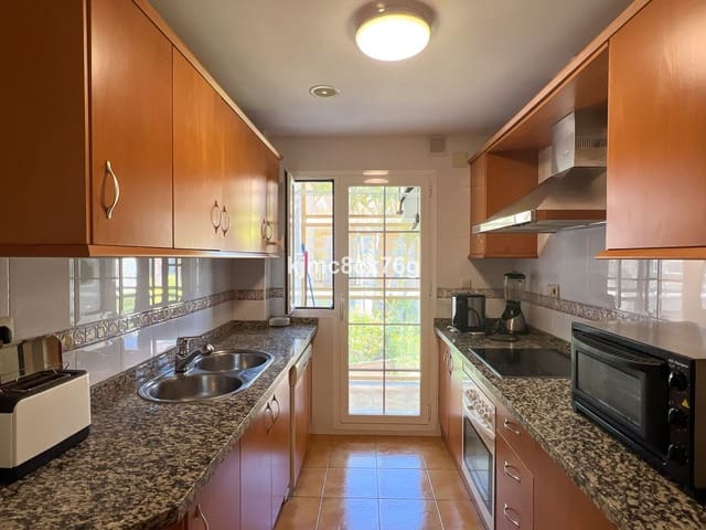 2 sypialnia Apartament na sprzedaż w Marbella z basenem - 430 000 € (Ref: 9522815)