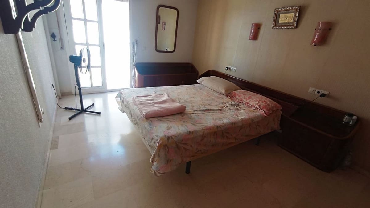 3 Zimmer Apartment zu verkaufen in Fuengirola - 450.000 € (Ref: 9522818)