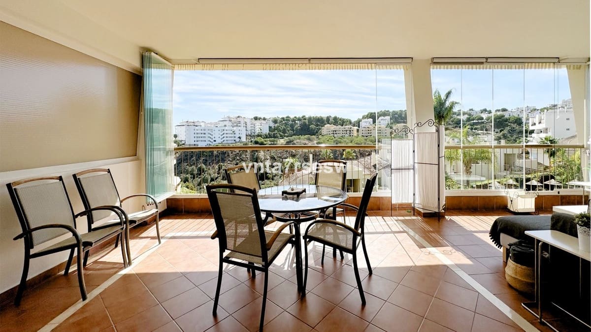 2 chambre Appartement à vendre à Riviera del Sol avec piscine garage - 430 000 € (Ref: 9522819)