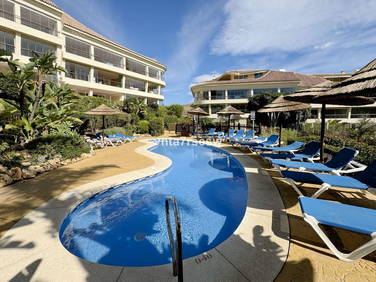 2 chambre Appartement à vendre à Riviera del Sol avec piscine garage - 430 000 € (Ref: 9522819)